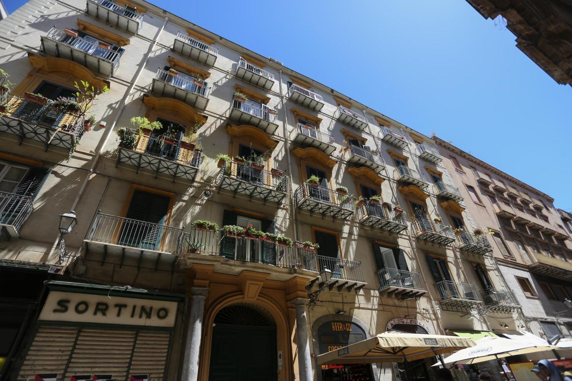 Maqueda View Apartment - Palermo — Photos 2